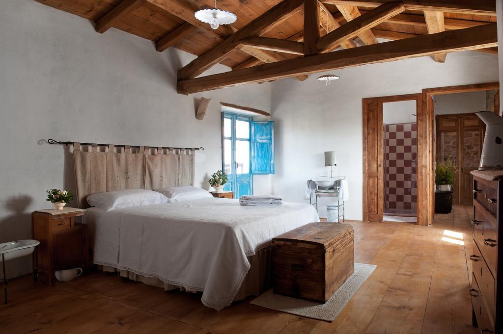Domu Antiga Bed & Breakfast Gergei Luaran gambar
