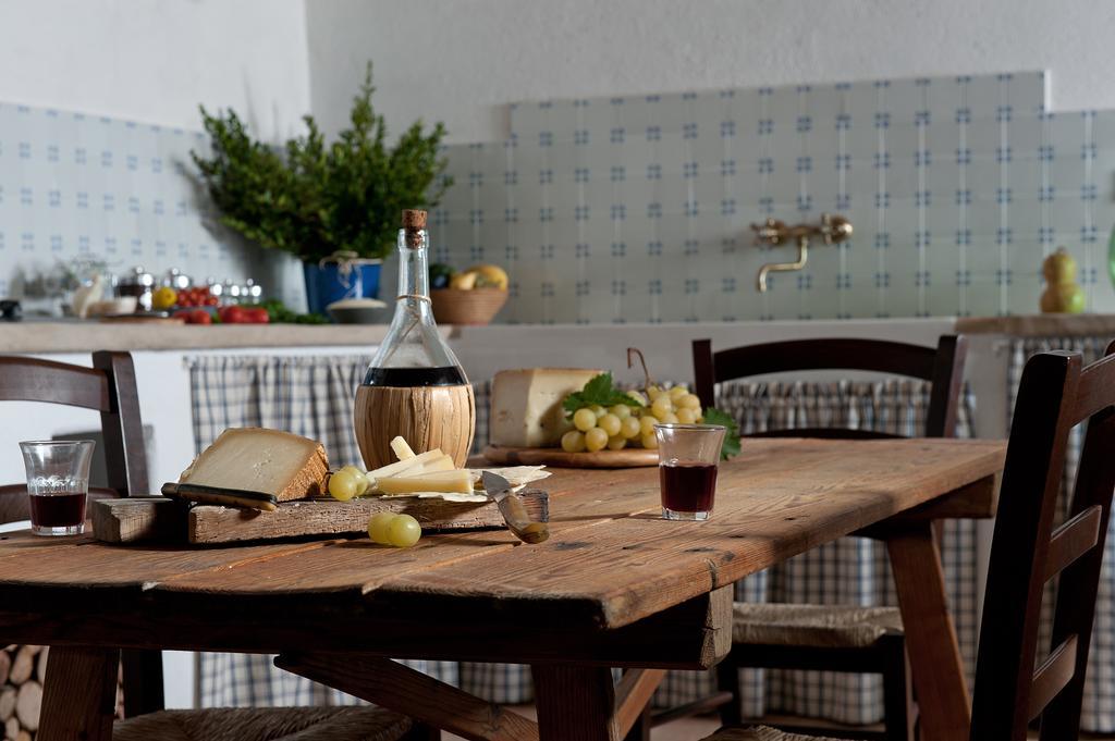 Domu Antiga Bed & Breakfast Gergei Luaran gambar