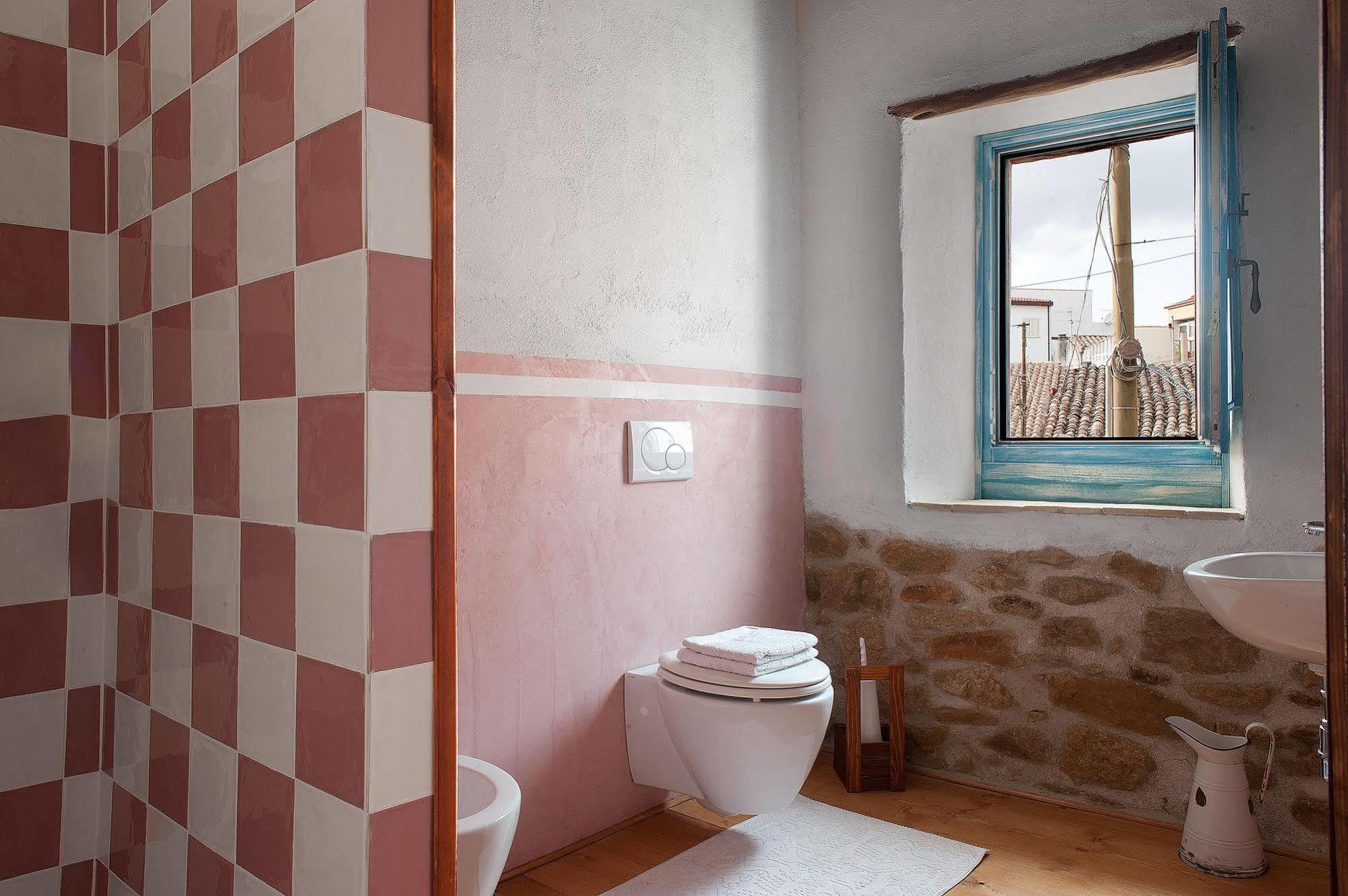 Domu Antiga Bed & Breakfast Gergei Luaran gambar